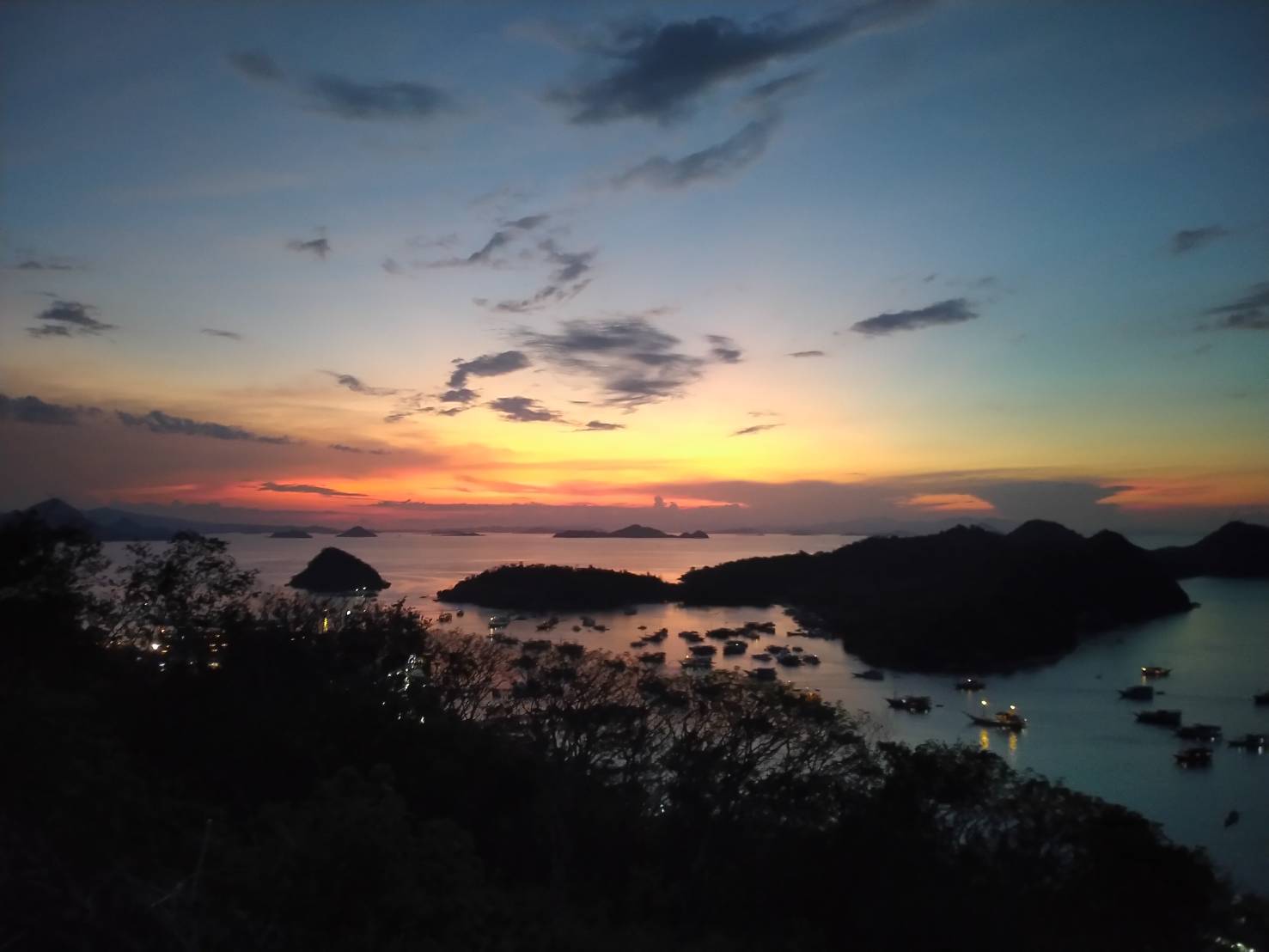 島によって海の雰囲気が変わる「インドネシア」